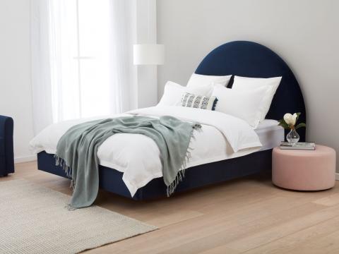 Layla Bed