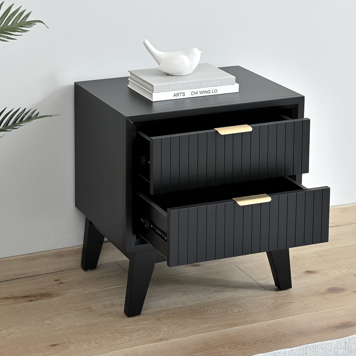 Parker bedside table in black – Bevmarks